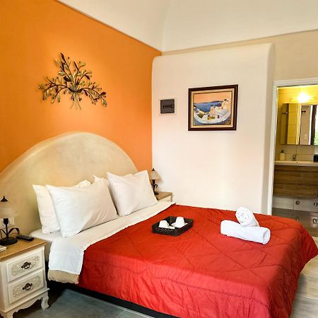 Hotel Pansion Zaharoula Fira  Exterior foto